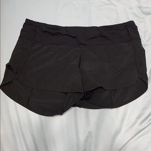 Black lululemon shorts!